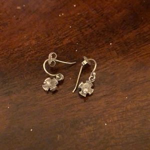 Silver cross earrings with pearl